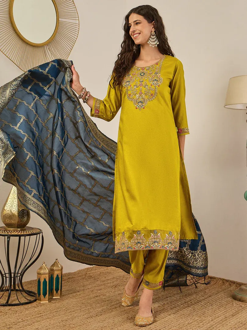 VP 9604 Women Viscose Rayon Kurta with Pant and Banarasi Silk Dupatta Wholesale