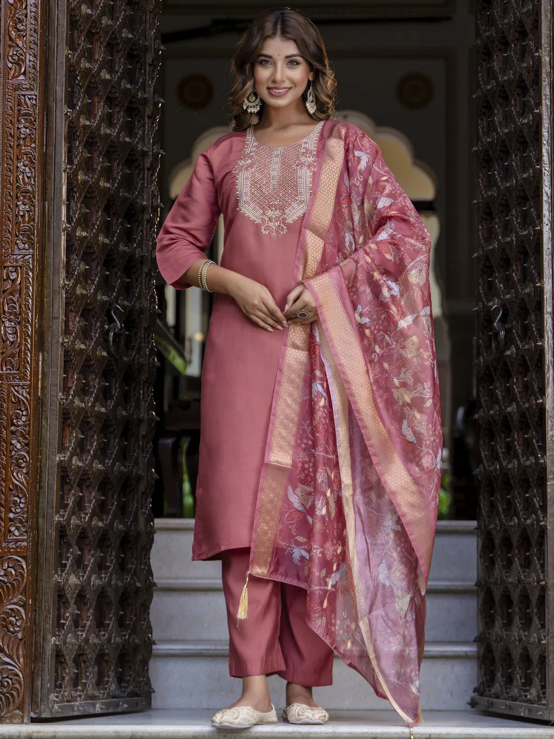 VP 9664 GAJRI Women's Embroidered Silk Blend Straight Kurta Trouser with Dupatta Set Wholesale