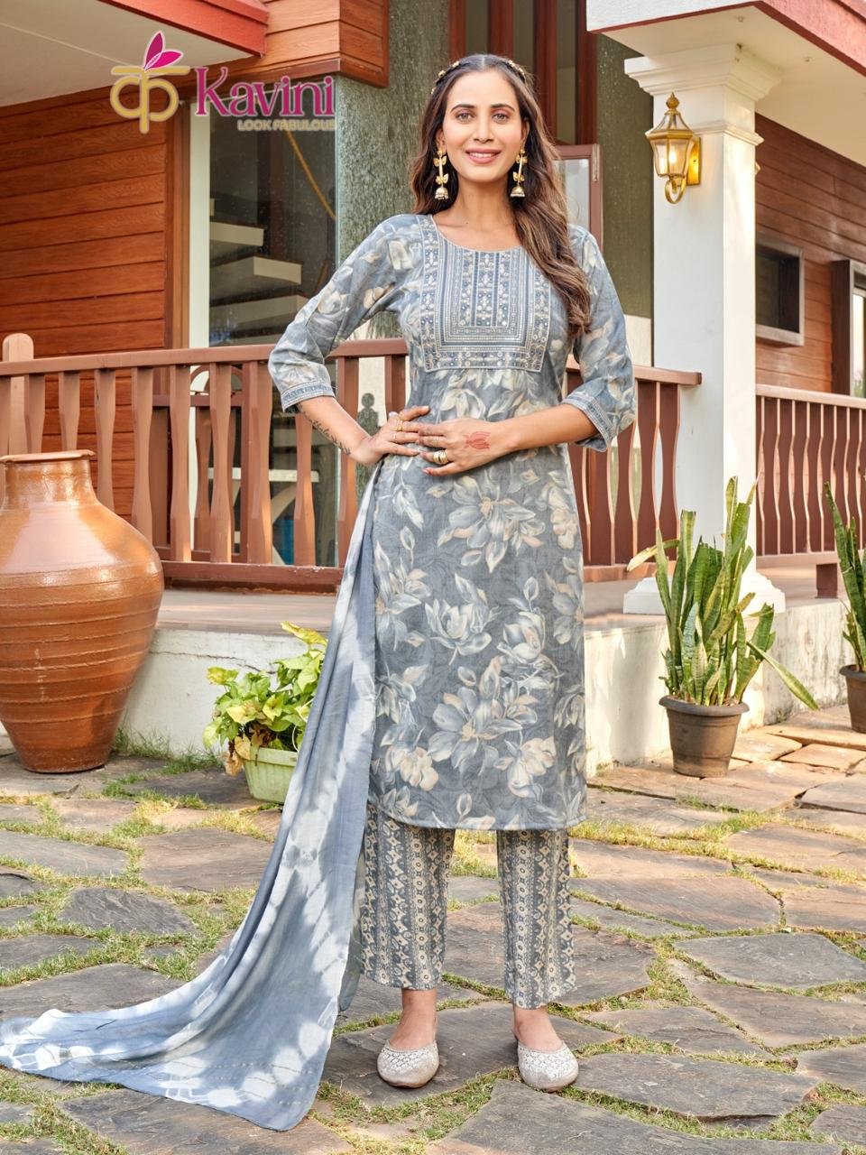 Kavini Sonam Vol 1 Capsule Foil Print Straight Cut Kurti Bottom With Dupatta Wholesale 7 Stylish Kavini Sonam Vol 1 Capsule Foil Print Straight Cut Kurti Bottom With Dupatta Wholesale 2026