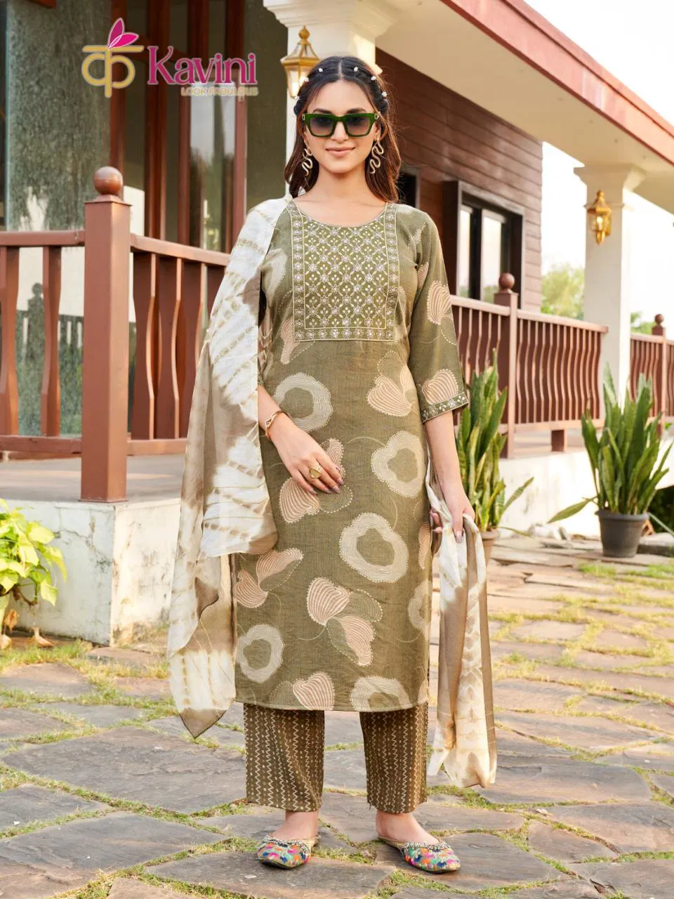 Kavini Sonam Vol 1 Capsule Foil Print Straight Cut Kurti Bottom With Dupatta Wholesale 12 Stylish Kavini Sonam Vol 1 Capsule Foil Print Straight Cut Kurti Bottom With Dupatta Wholesale 2026