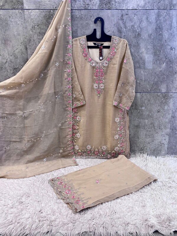 Buy Hoor Tex HF 456 A to D Chinon Pakistani Suit Collection Wholesale 2026