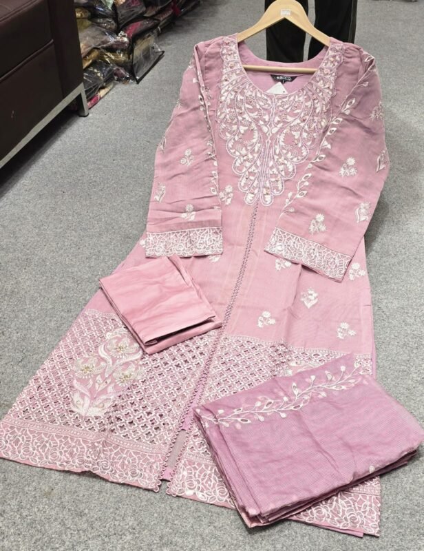 Launching Luxury Pret Lpc 1377 Designer Embroidered Tunic Cigarette Pants With Dupatta Collection Wholesale 2026