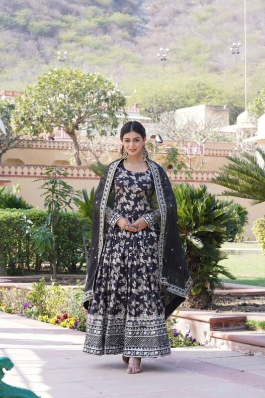 Launching SF LW 9172 Jacquard Gown With Dupatta Wholesale 2026 7 Launching SF LW 9172 Jacquard Gown With Dupatta Wholesale 2026