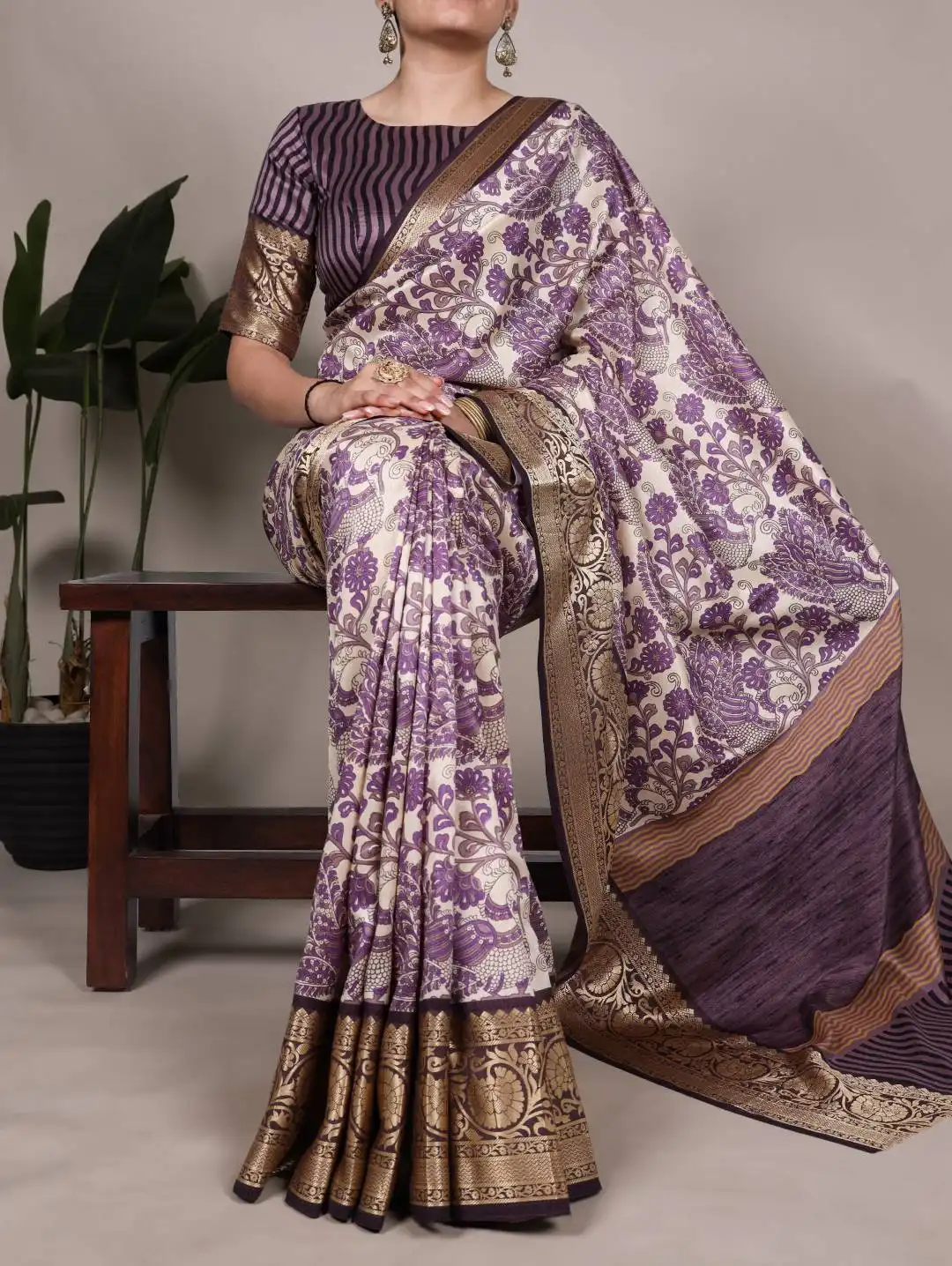 WMN 7050 Tasar Silk Printed Saree Below 1000