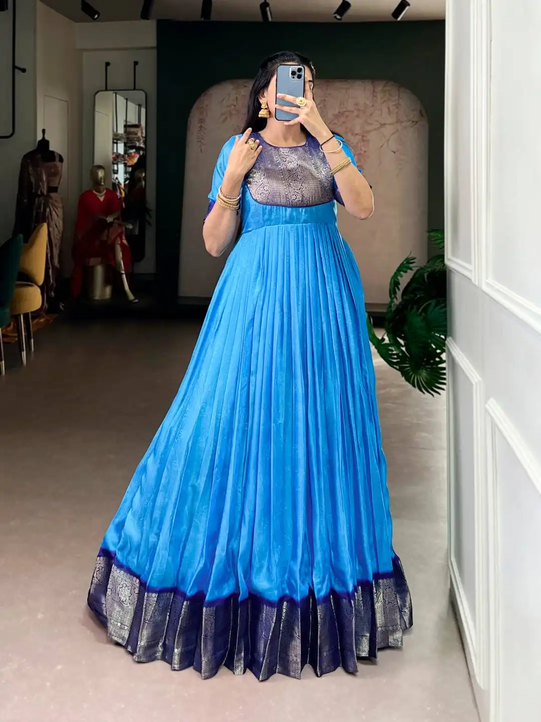 WMN 5012A Gown Wholesale Market In Surat
