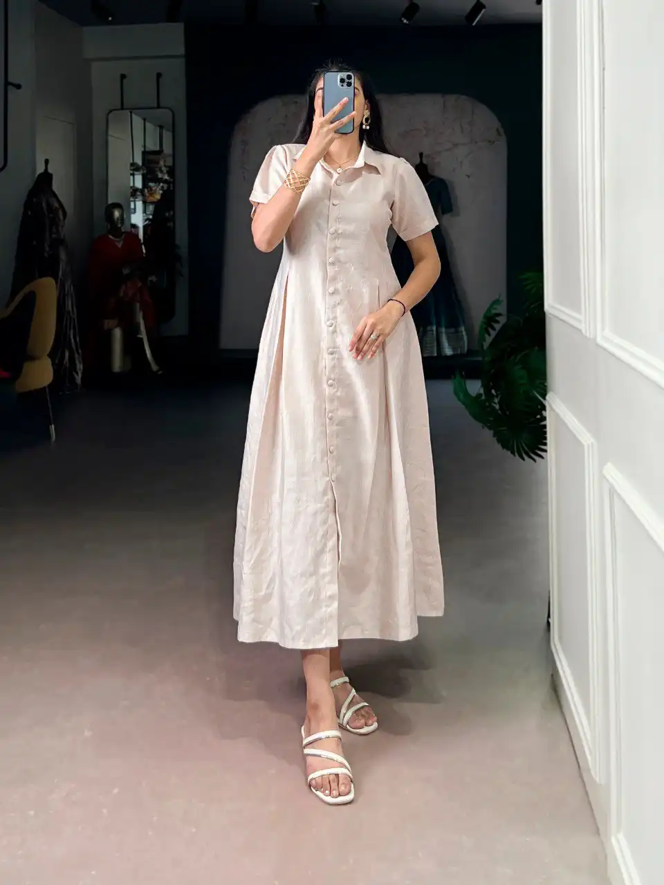 WMN 4405 Kurti Wholesale Market In Surat