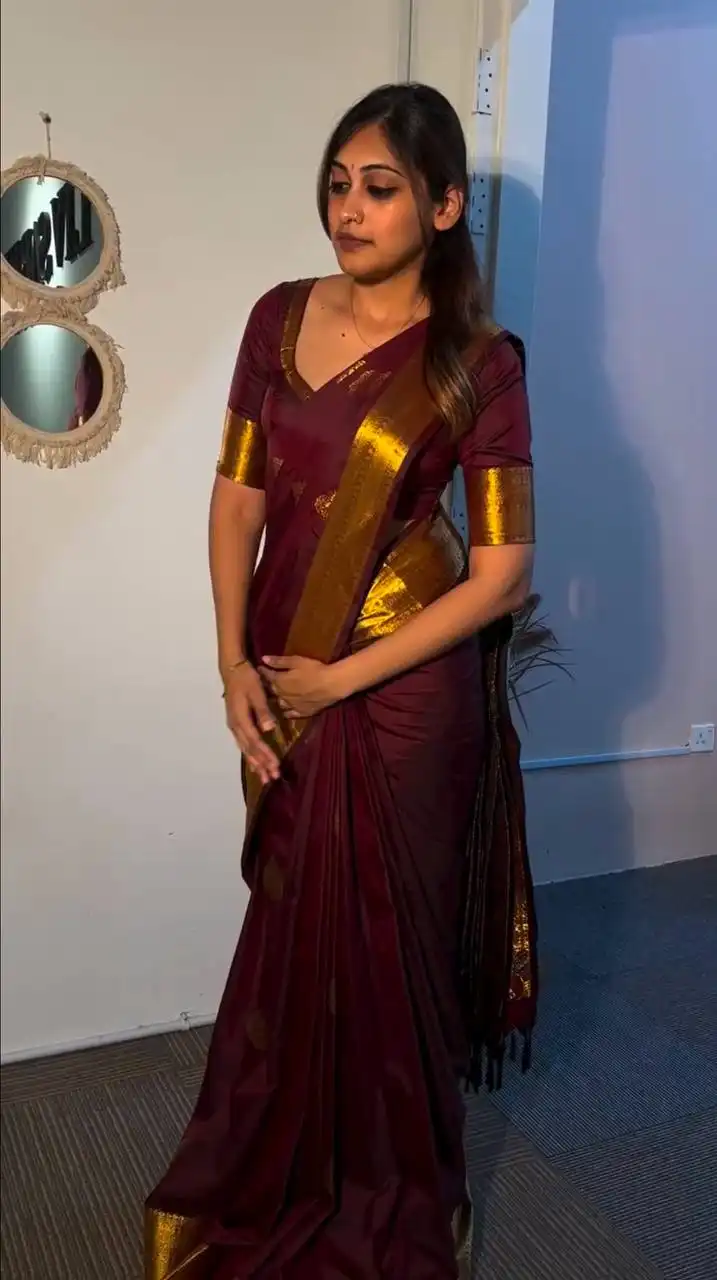 Laxmi 993 Best Wholesale Saree Market in Surat