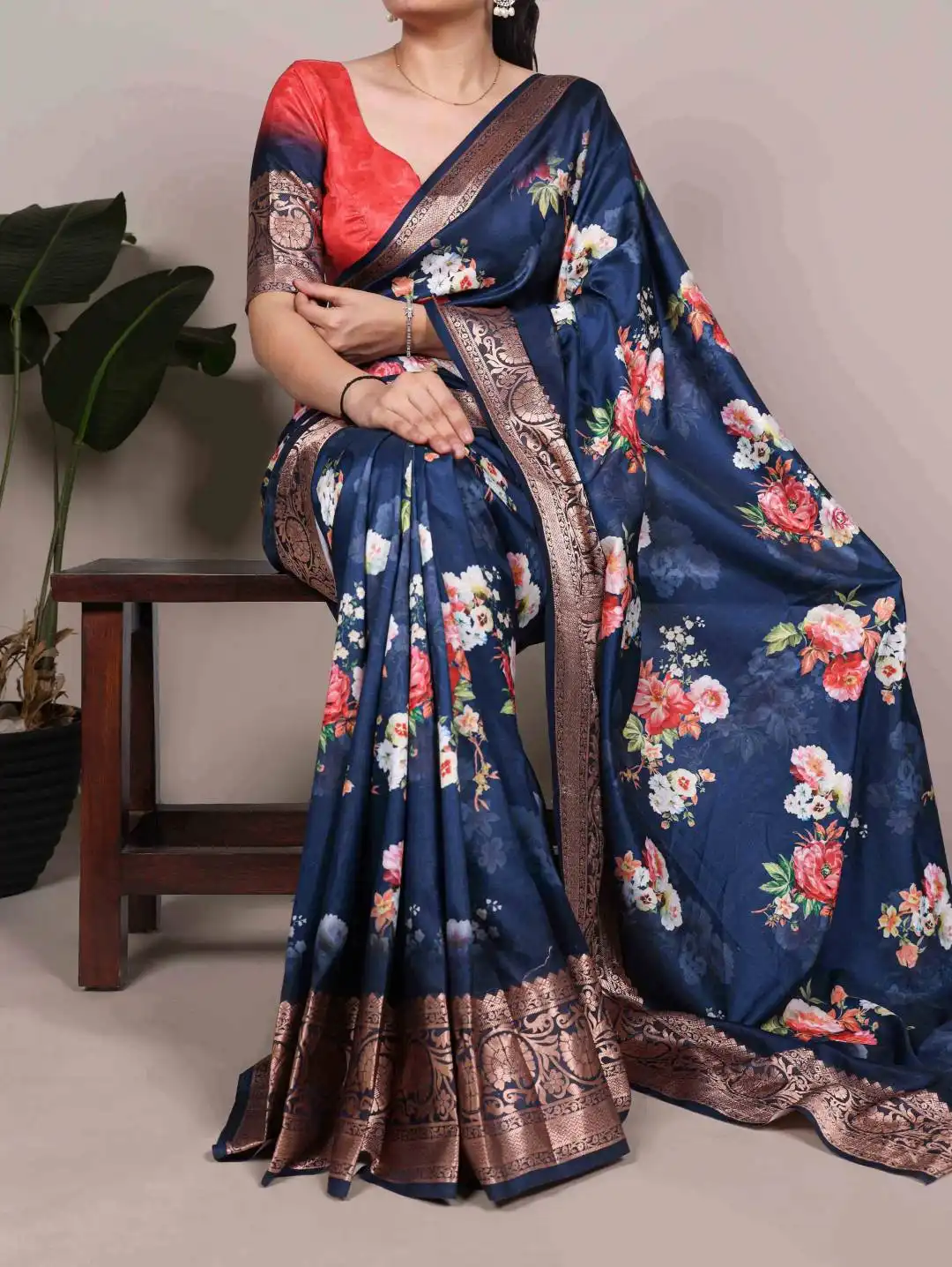 WMN 7058 Floral Printed Saree With Viscose Border