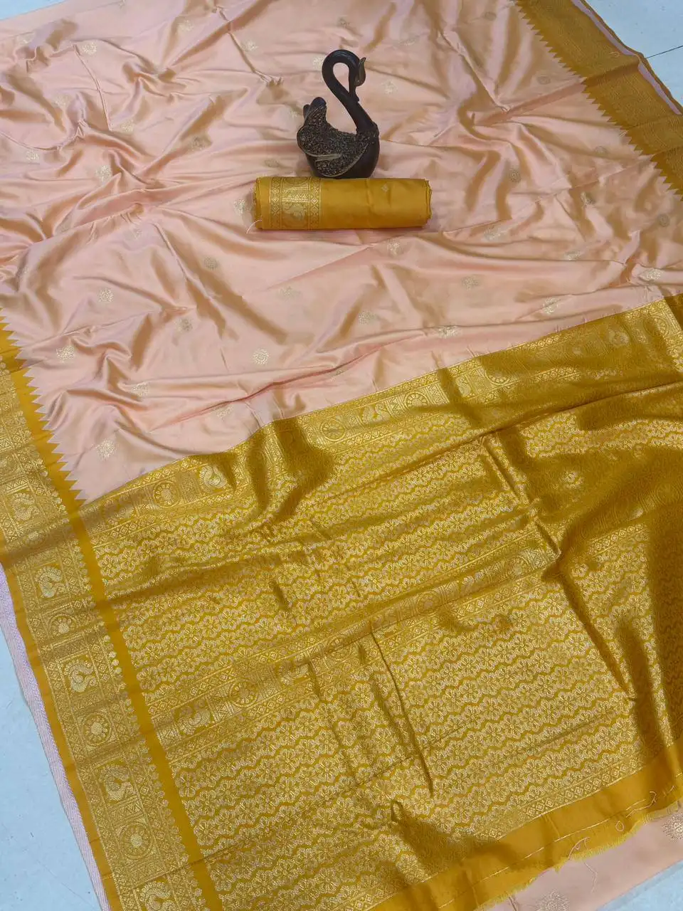 Laxmi 989 Kanjivaram Saree Manufacturer in Surat Wholesale 4 Latest Laxmi 989 Kanjivaram Saree Manufacturer in Surat Wholesale 2026