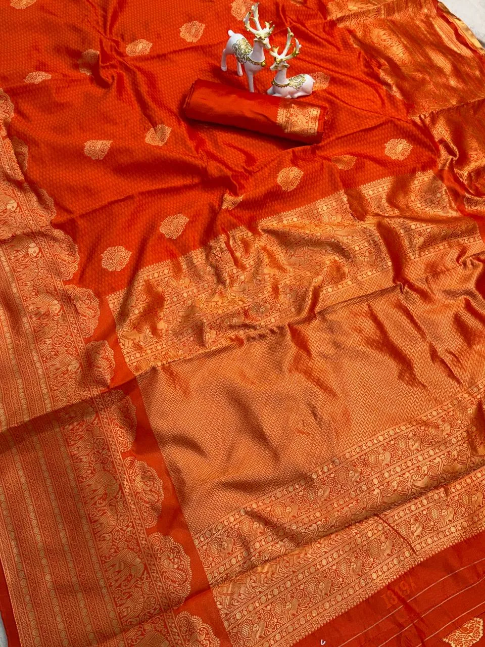 Laxmi 1059 Organic Banarasi Wedding Saree Wholesale 4 Stylish Laxmi 1059 Organic Banarasi Wedding Saree Wholesale 2026